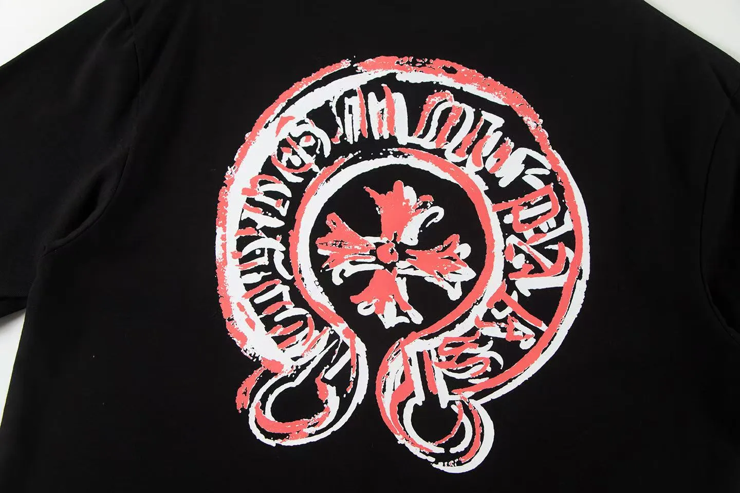 🅿️146 Style: 2025 new Croix Heart short-sleeved T-shirt Material: High version 300g double yarn combed cotton Size: S～XL Color: Black Style number: Z022